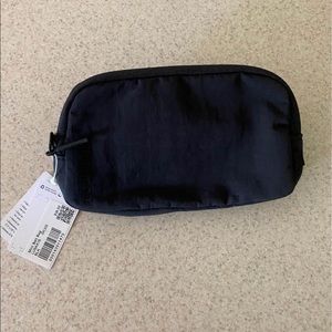 Lululemon Mini Belt Bag Black